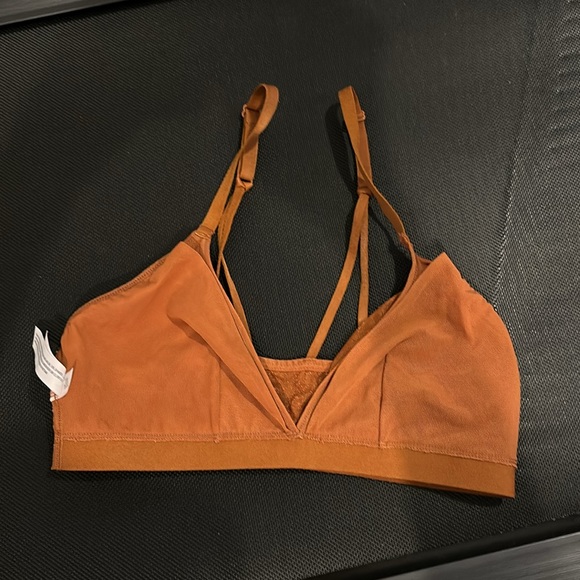 Bra - Picture 3 of 4